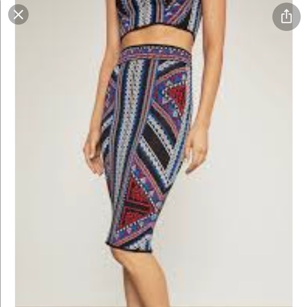 BCBG MAXAZARIA Stretch Pencil Skirt